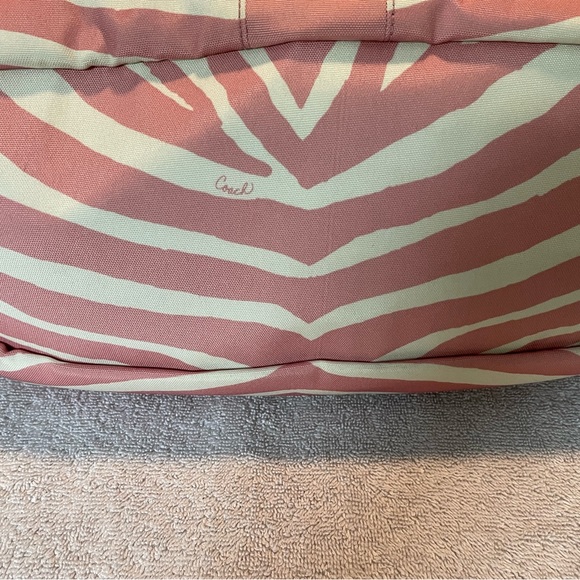 Coach Devin Pink tulle zebra stripe bag - Picture 4 of 7